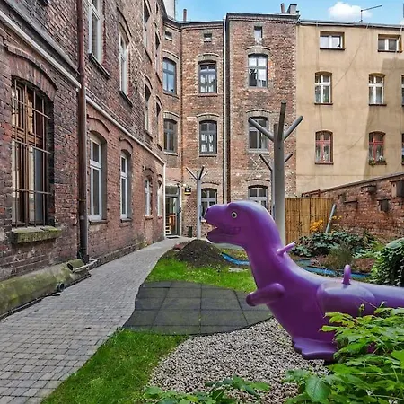 Niewielki Z Dwoma Sypialniami- Self Check-in Apartmán *