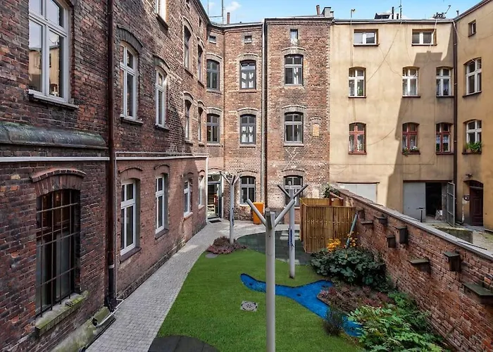 Niewielki Z Dwoma Sypialniami- Self Check-in Katowice